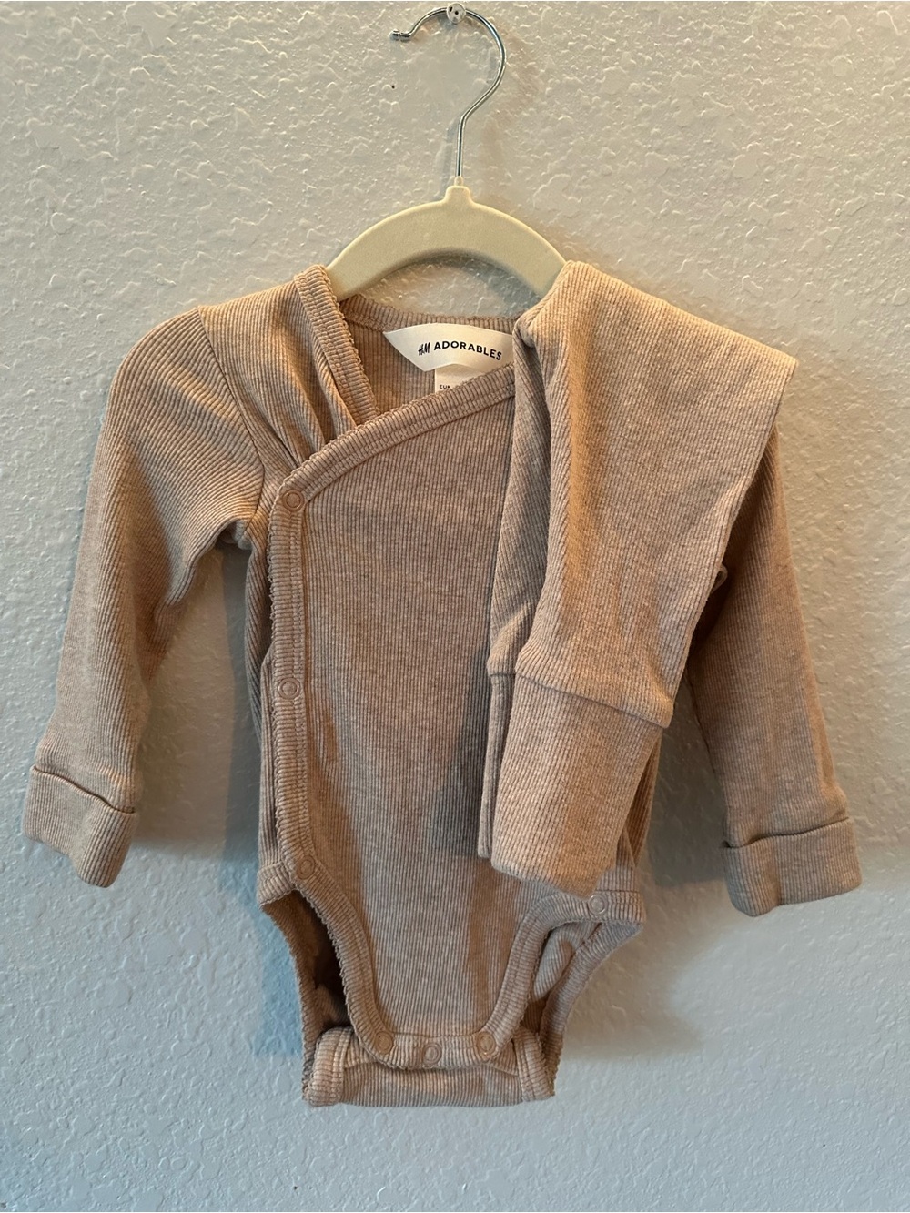 H&M // Neutral Ribbed Wrap Bodysuit with matching pants - Tan